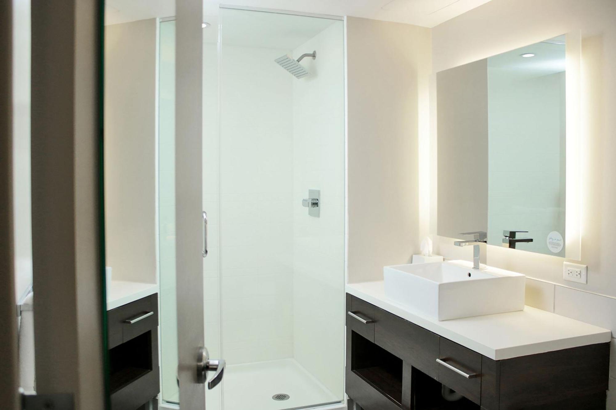 Element Miami Doral Hotel Sweetwater Exterior photo