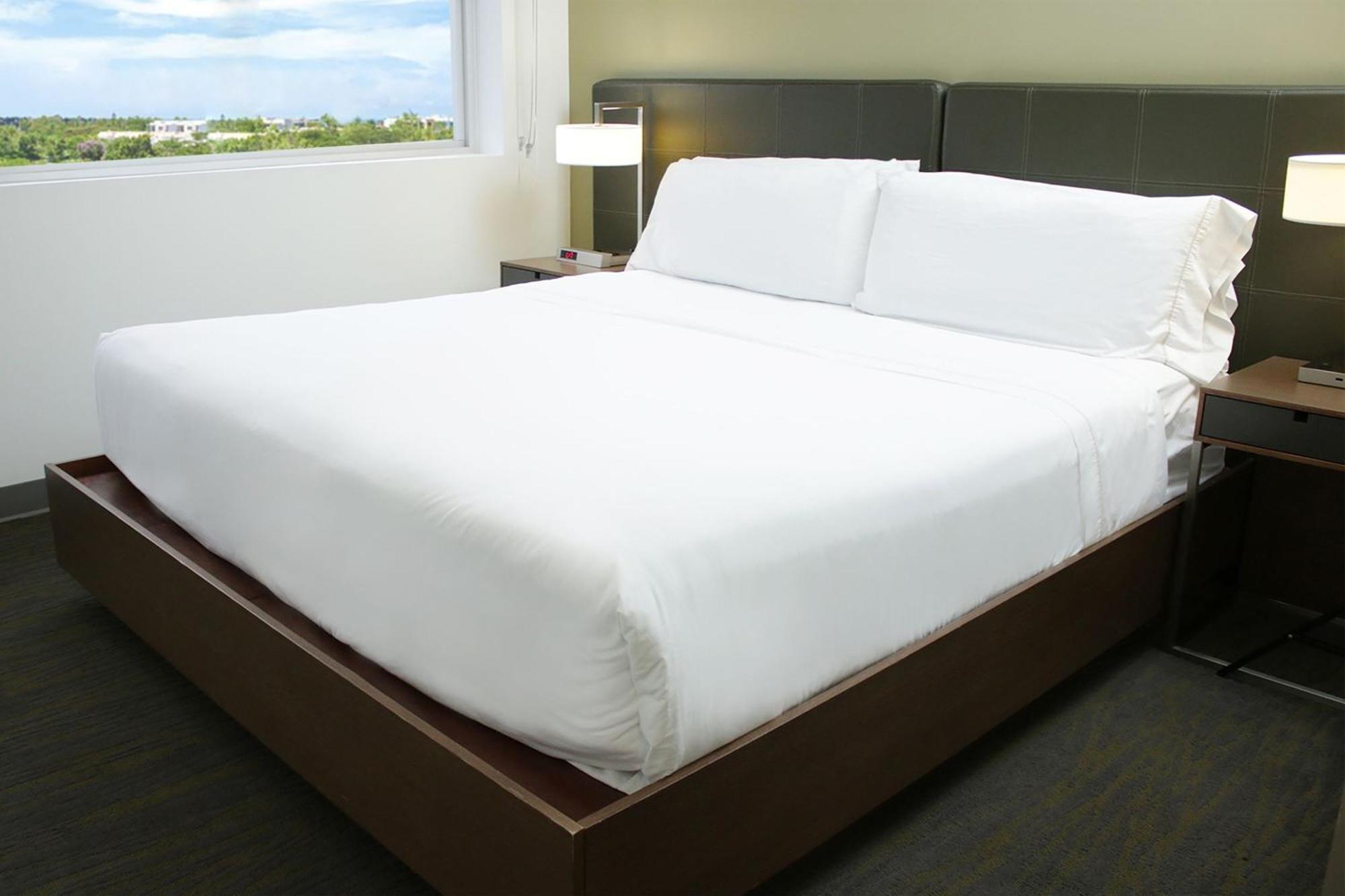 Element Miami Doral Hotel Sweetwater Exterior photo