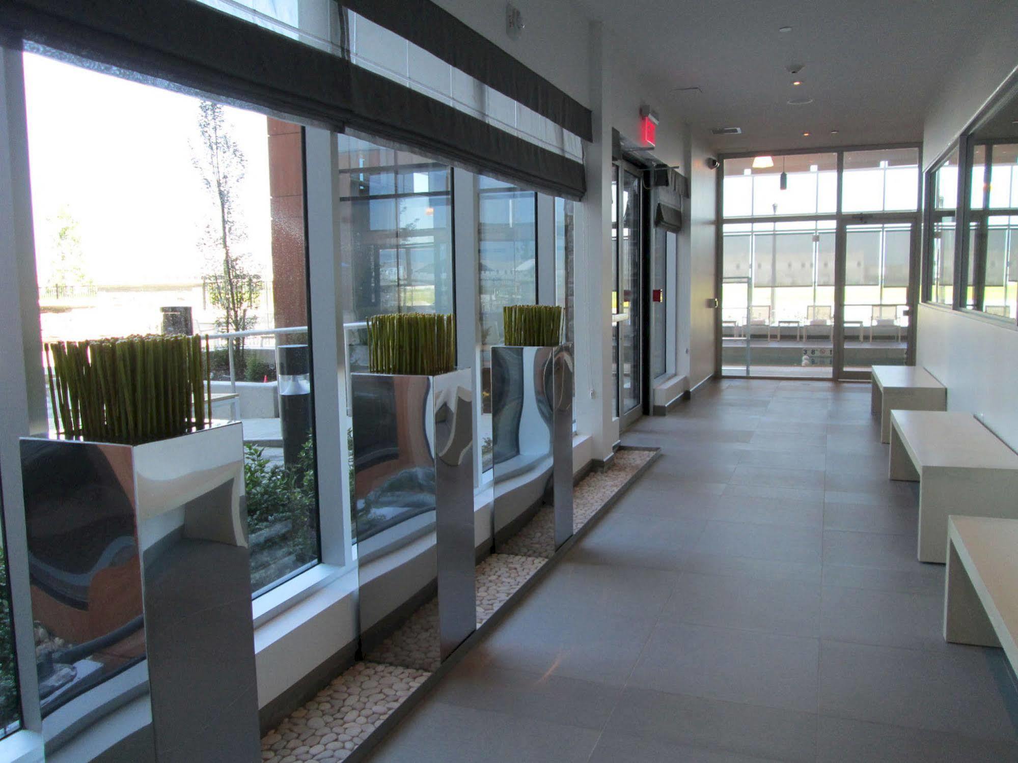Element Miami Doral Hotel Sweetwater Exterior photo